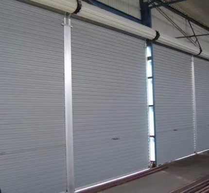 Shutter door