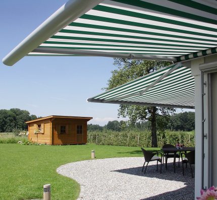 Retractable awnings